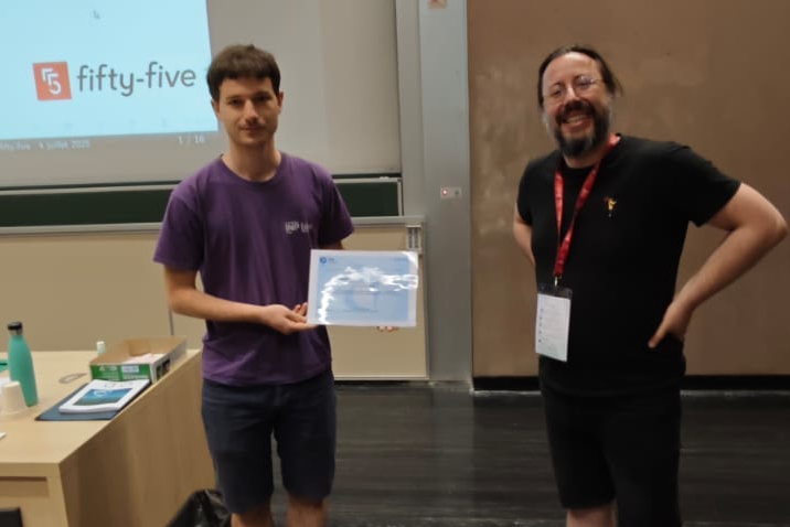 Julien Soulé receives the best paper award